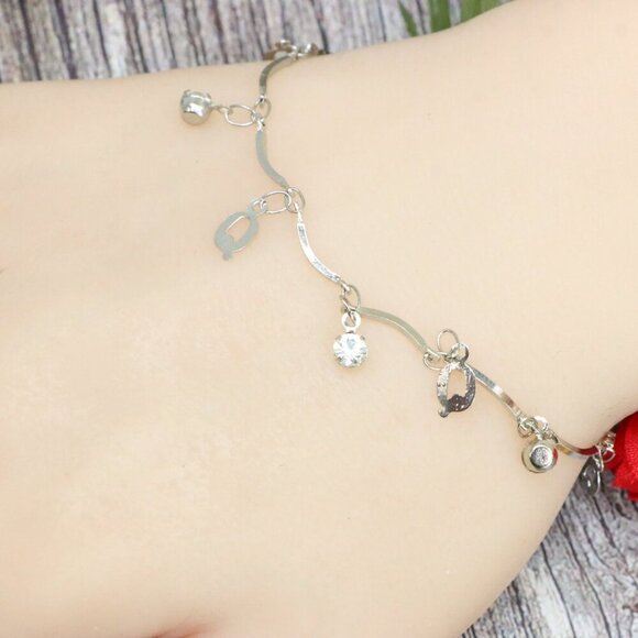 "Trendy Handmade Bracelet – A Stylish Gift for Women & Girls, MAR091023 - Picture 1 of 10